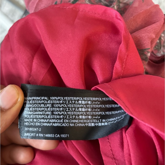 KEEPSAKE THE LABEL | Printed V neck Romper floral in red | size xs - Picture 7 of 9